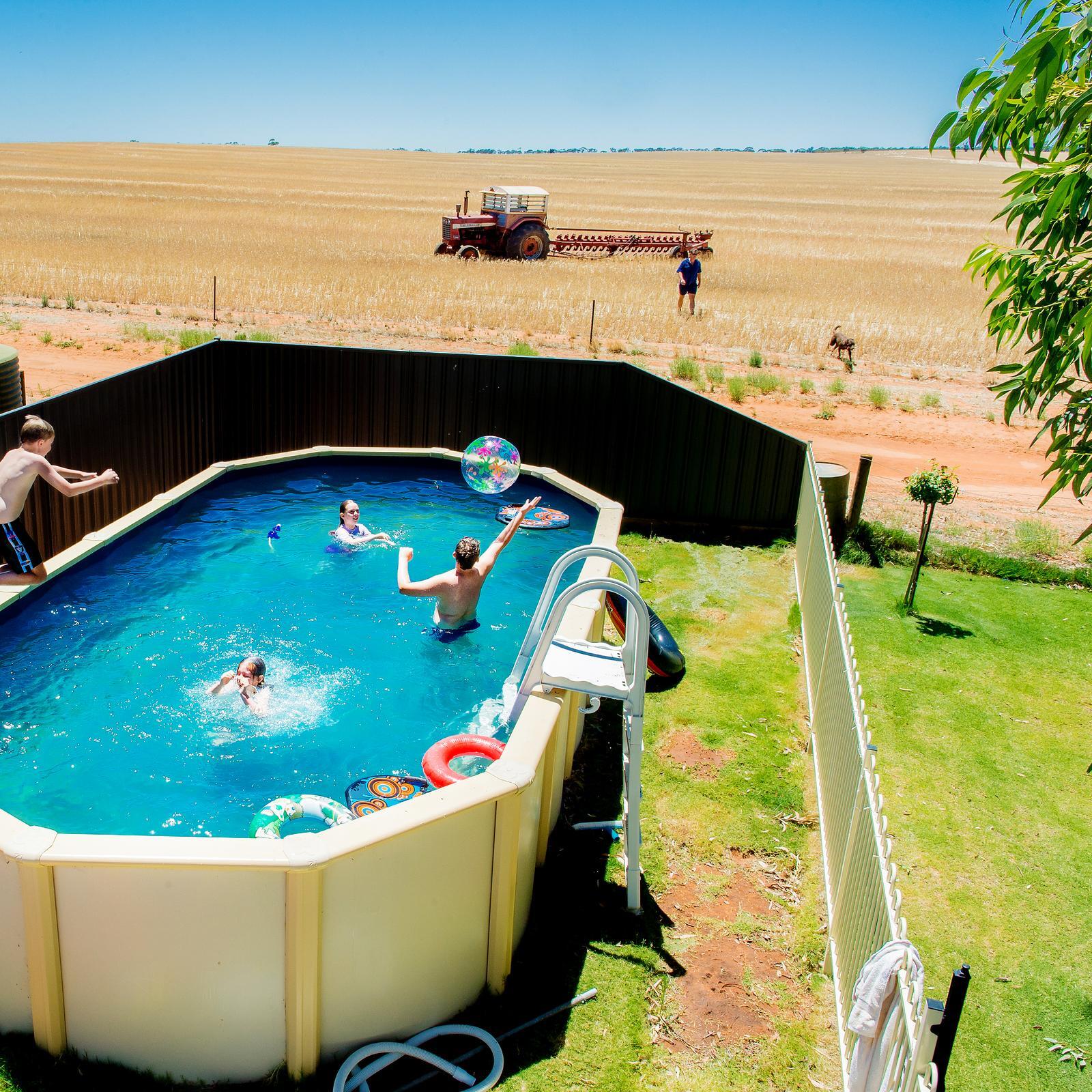 Pools & Spas